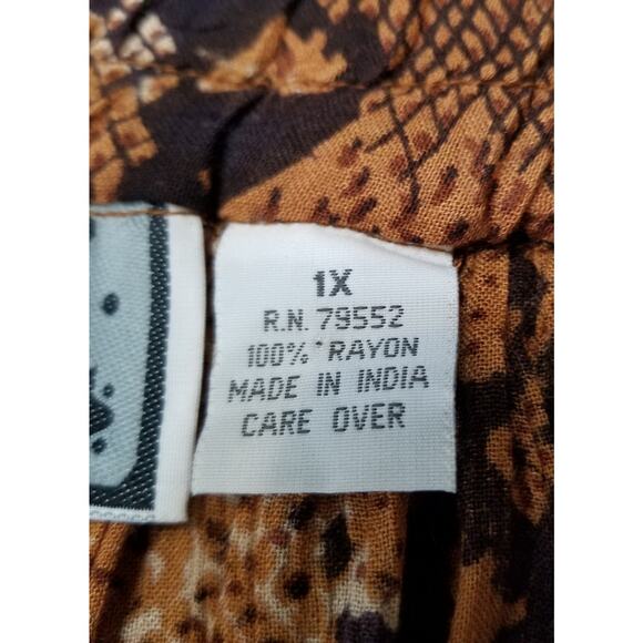 M.P.H. Animal Print Blouse & Midi Skirt Set Button Up Pull On Rayon Size 1X - Picture 8 of 9